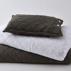 Louisa Coverlet & Shams