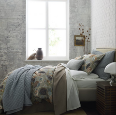 Louisa Coverlet & Shams