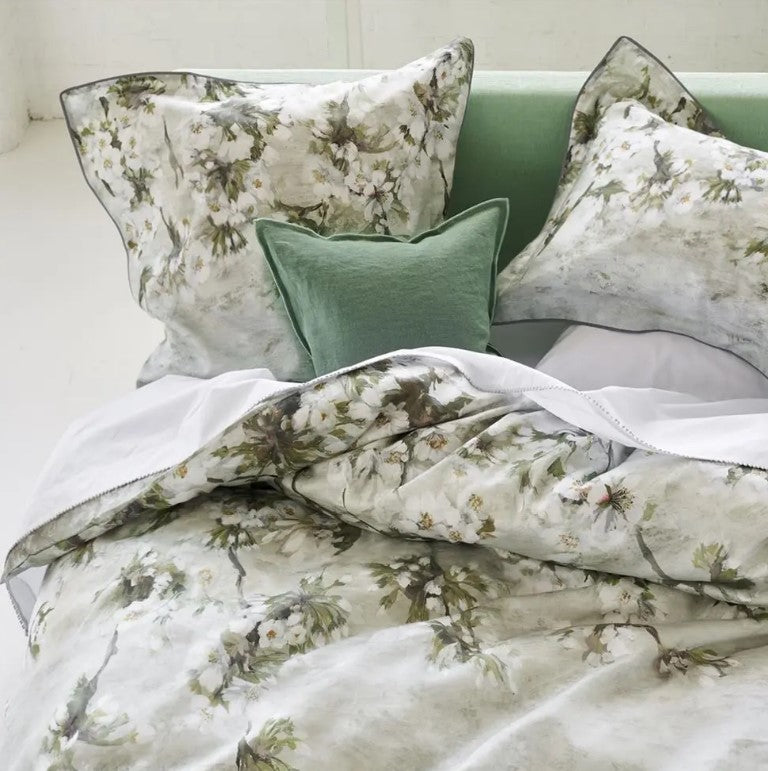 Assam Blossom Dove Duvet Cover