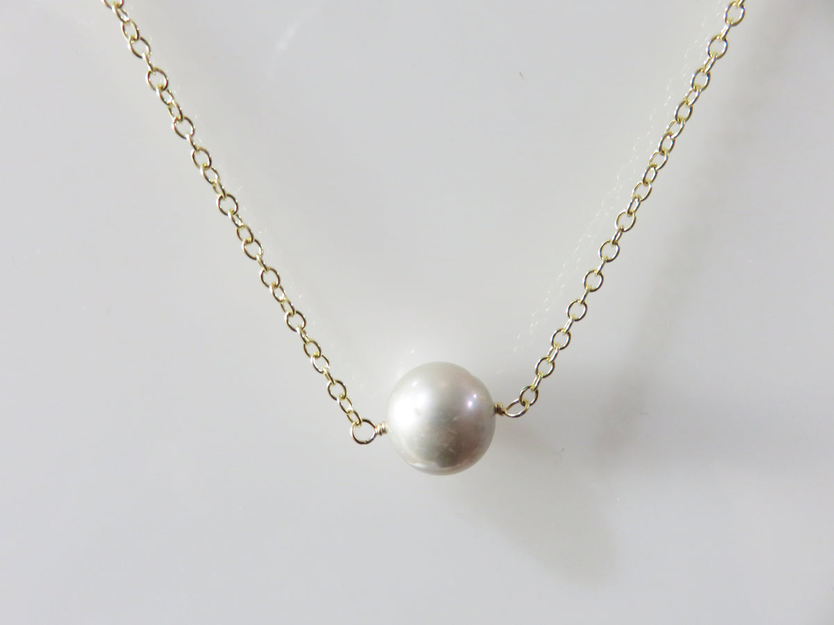 Lotus Lavender Pearl Necklace Gold