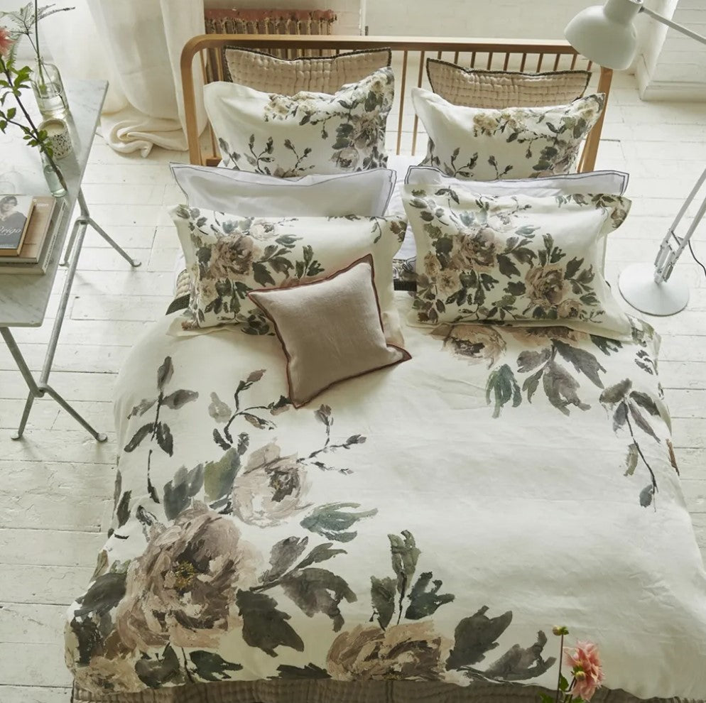 DG- Shanghai Garden Ecru Linen Duvet Cover